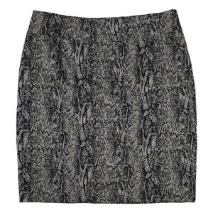 ✨️4/$20. Nwot STYLE & CO Comfort Waist Stretch Pencil Skirt, Neutral Snake Print